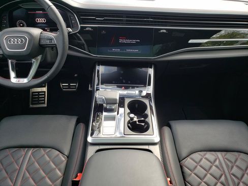 Used 2026 Audi Q7 3.0T Prestige AWD/4WD image 13
