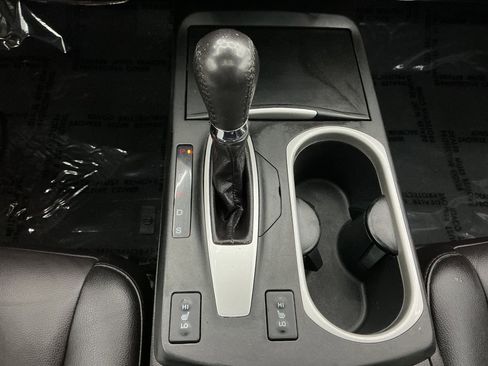 Used 2018 Acura RDX AWD image 37