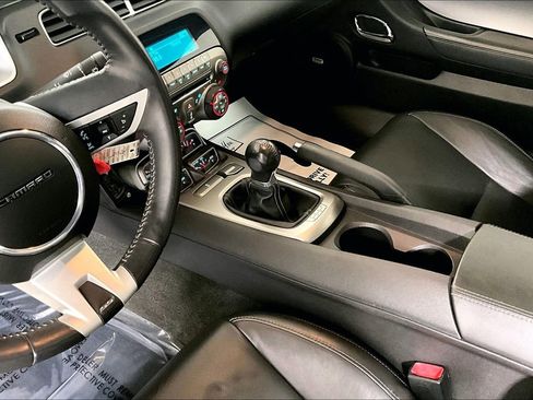 Used 2010 Chevrolet Camaro SS w/ RS Package image 16