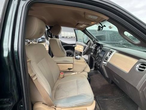 Used 2014 Ford F150 XLT w/ Equipment Group 302A Luxury AWD/4WD image 19