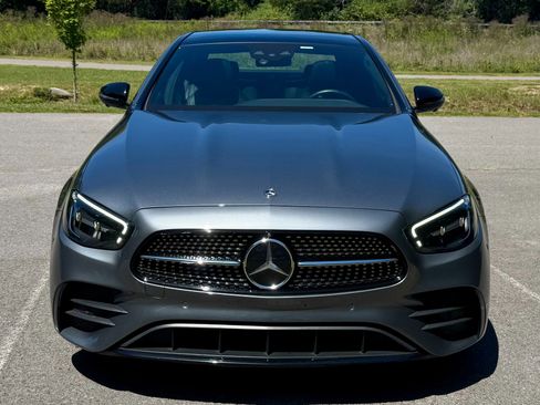 Used 2021 Mercedes-Benz E 350 4MATIC Sedan w/ Premium Package image 5