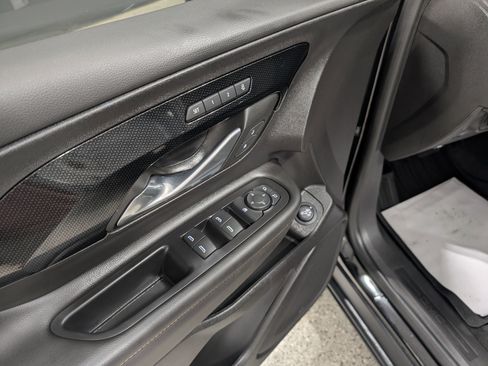 Used 2024 GMC Terrain AT4 w/ Tech Package image 14