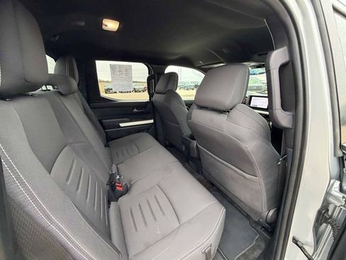 Used 2024 Toyota Tacoma TRD Off-Road AWD/4WD image 23