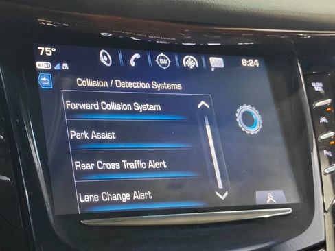 Used 2019 Cadillac Escalade Luxury AWD/4WD image 53