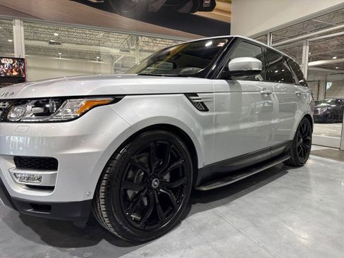 Used 2016 Land Rover Range Rover Sport HSE image 22
