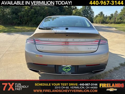 Used 2018 Lincoln MKZ Premiere image 4