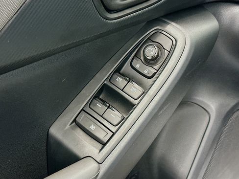 Used 2024 Subaru Crosstrek 2.0i Premium image 15