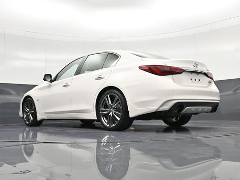 Used 2019 INFINITI Q50 Signature Edition w/ Cargo Package (L96) RWD image 25