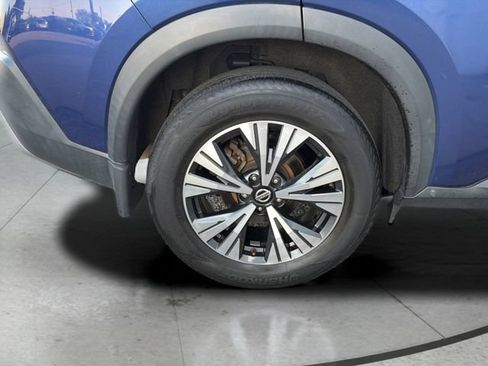 Used 2021 Nissan Rogue SV w/ Premium Package AWD/4WD image 32