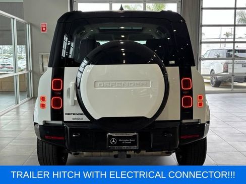 Used 2024 Land Rover Defender 110 X-Dynamic SE AWD/4WD image 5