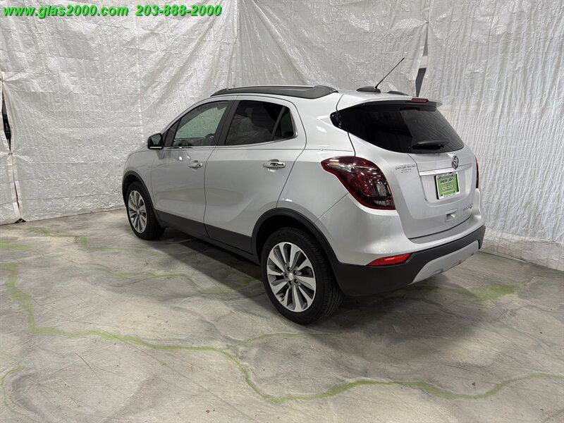 Used 2019 Buick Encore Preferred AWD/4WD image 7