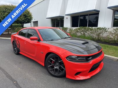 Used 2017 Dodge Charger R/T Scat Pack w/ Beats Audio Group