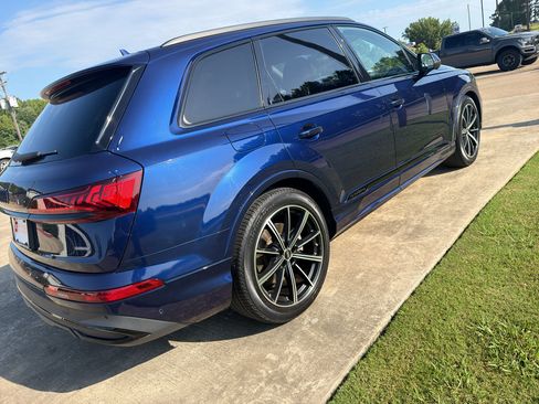 Used 2023 Audi Q7 3.0T Prestige AWD/4WD image 4