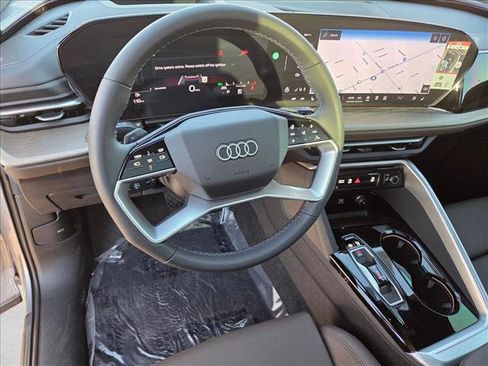 New 2025 Audi Q5 Premium Plus image 3