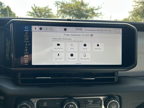 New 2025 Jeep Gladiator Sport image 48