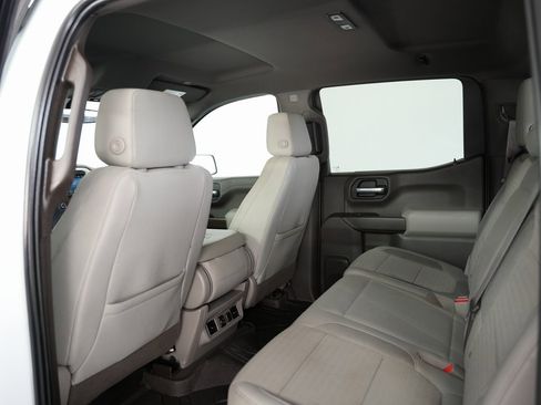 Used 2019 Chevrolet Silverado 1500 LT w/ Texas Edition image 31