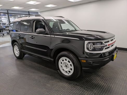 Used 2023 Ford Bronco Sport Heritage w/ Heritage Convenience Package image 3