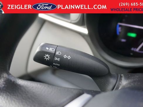 Used 2021 Toyota Sienna LE image 22