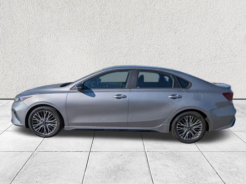 Used 2023 Kia Forte GT-Line w/ GT-Line Premium Package image 6