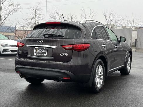 Used 2017 INFINITI QX70 AWD w/ Premium Package image 3