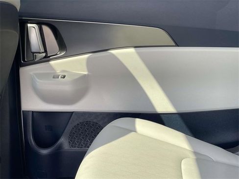 New 2026 Kia Carnival SX w/ SX Dark Edition Package image 21