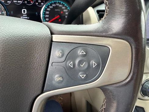 Used 2020 GMC Yukon Denali w/ Denali Premium Package AWD/4WD image 13