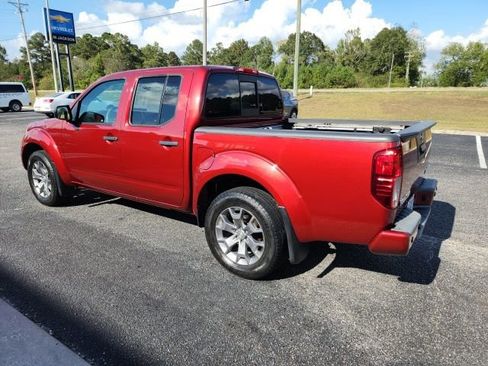 Used 2021 Nissan Frontier SV image 9