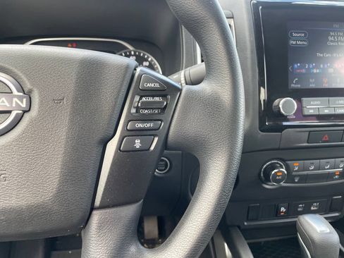 Certified 2023 Nissan Frontier SV w/ Technology Package RWD image 14