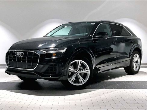 Used 2022 Audi Q8 Premium Plus w/ Premium Plus Package image 1