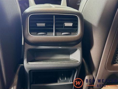 Used 2020 Mercedes-Benz GLE 450 4MATIC image 28