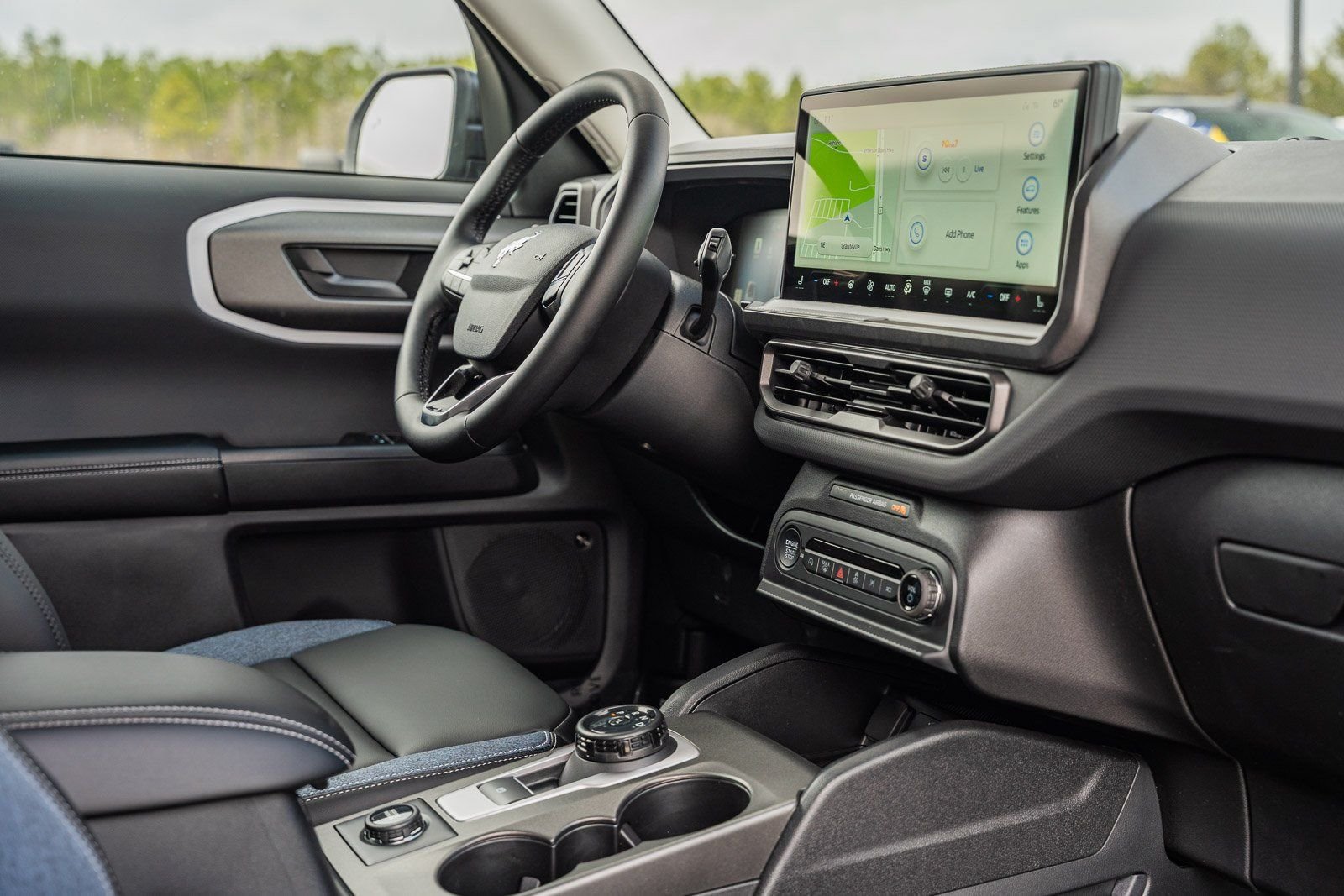 New 2026 Ford Bronco Sport Outer Banks w/ Outer Banks Tech Package+ AWD/4WD image 8