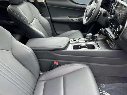 Certified 2026 Lexus NX 350 AWD w/ Accessory Package (Z1) image 31