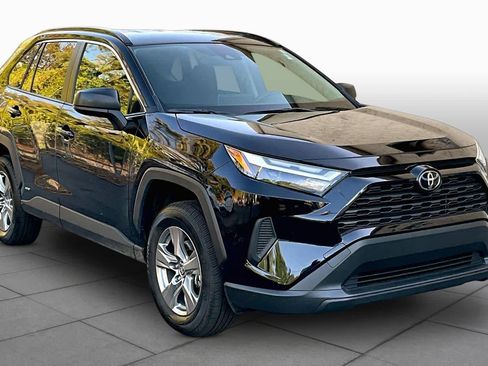 Certified 2025 Toyota RAV4 LE image 3