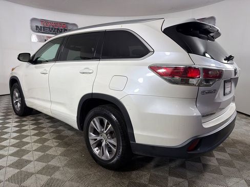 Used 2014 Toyota Highlander XLE image 7