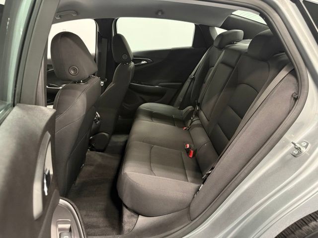 Used 2025 Chevrolet Malibu LT FWD image 30