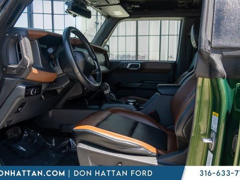 Certified 2024 Ford Bronco Outer Banks AWD/4WD image 3