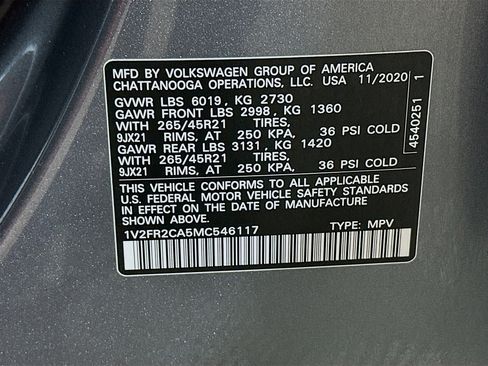 Used 2021 Volkswagen Atlas SEL Premium AWD/4WD image 34