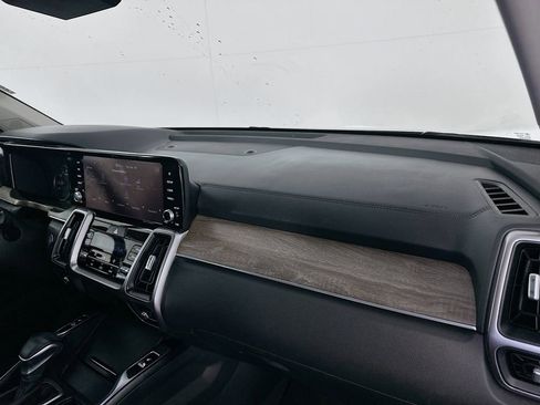 Used 2023 Kia Sorento S w/ Panoramic Sunroof Package AWD/4WD image 28