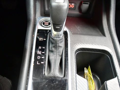 Used 2025 Nissan Sentra SV FWD image 28