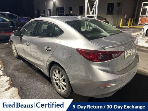 Used 2015 MAZDA MAZDA3 i Grand Touring image 6