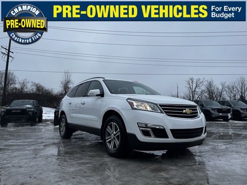 Used 2016 Chevrolet Traverse LT image 5