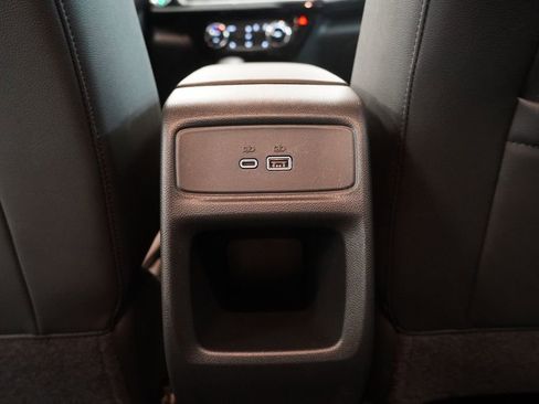 Used 2024 Chevrolet Trax RS w/ Driver Confidence Package FWD image 27