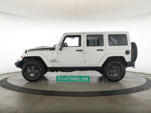Used 2017 Jeep Wrangler Unlimited Rubicon image 9