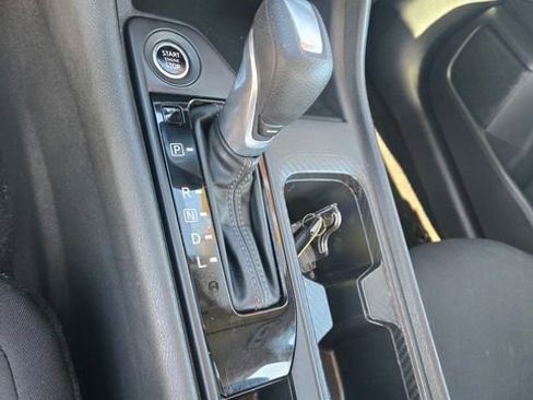 Used 2022 Nissan Sentra S FWD image 16