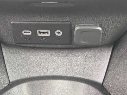 Used 2024 Chevrolet Malibu RS FWD image 25