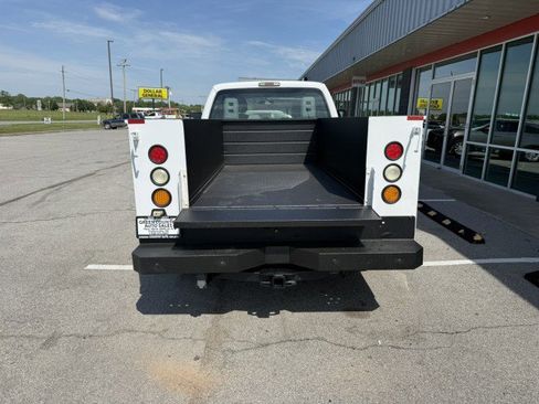 Used 2016 Ford F250 XL w/ Power Equipment Group RWD image 5