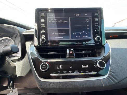 Used 2021 Toyota Corolla LE FWD image 7