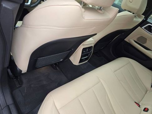 Used 2023 BMW i4 eDrive35 w/ Premium Package image 35