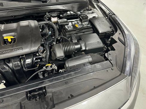 Used 2024 Kia Forte LXS image 61