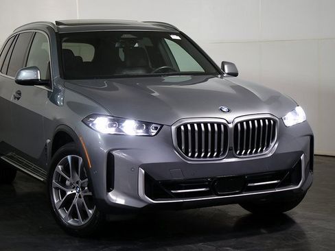 Used 2024 BMW X5 xDrive40i image 6